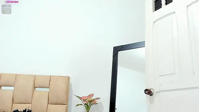 Alishagoddes online show from 7, 1, 2025