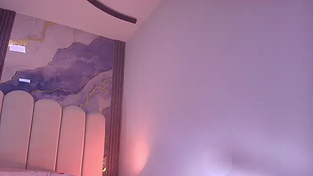 hot dione online show from 16, 4, 2026