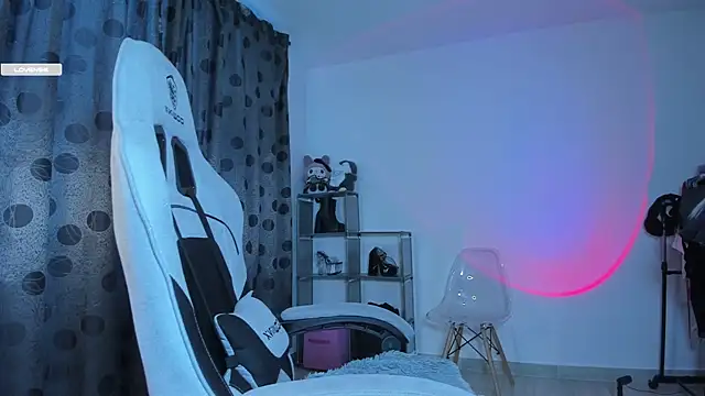 Snapshot of satanbabee chatting on 22, 3, 2025 satanbabee online show from 22, 3, 2025