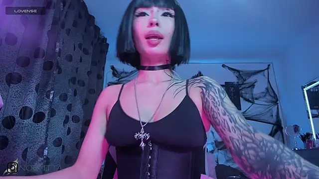 Snapshot of satanbabee chatting on 23, 10, 2025 satanbabee online show from 23, 10, 2025