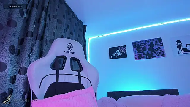 Snapshot of satanbabee chatting on 4, 12, 2025 satanbabee online show from 4, 12, 2025