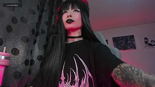 satanbabee online show from 20, 12, 2025