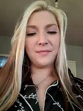 Snapshot of Kinkymilf56 chatting on 1, 12, 2024 Kinkymilf56 online show from 1, 12, 2024