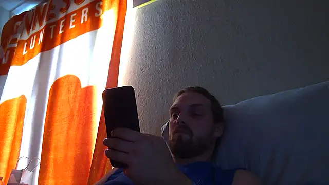 Snapshot of VitaminmanFL chatting on 21, 12, 2024 VitaminmanFL online show from 21, 12, 2024