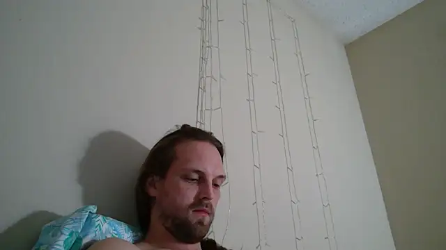 Snapshot of VitaminmanFL chatting on 24, 12, 2024 VitaminmanFL online show from 24, 12, 2024