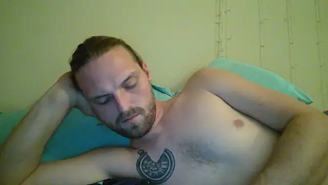 Snapshot of VitaminmanFL chatting on 26, 12, 2024 VitaminmanFL online show from 26, 12, 2024