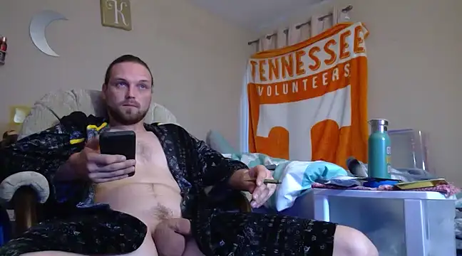 Snapshot of VitaminmanFL chatting on 1, 2, 2025 VitaminmanFL online show from 1, 2, 2025