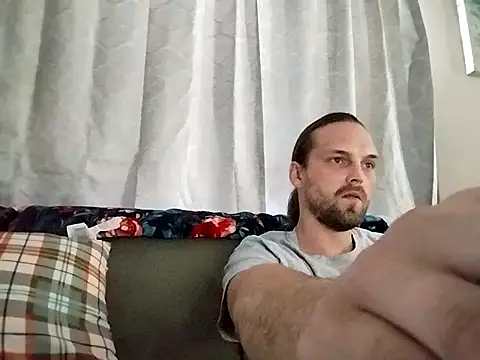 Snapshot of VitaminmanFL chatting on 16, 9, 2025 VitaminmanFL online show from 16, 9, 2025