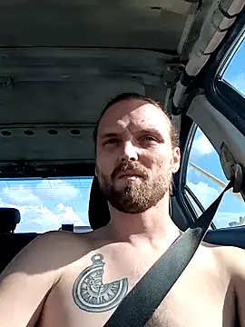 Snapshot of VitaminmanFL chatting on 2, 10, 2025 VitaminmanFL online show from 2, 10, 2025