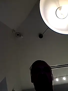 Snapshot of VitaminmanFL chatting on 17, 11, 2025 VitaminmanFL online show from 17, 11, 2025