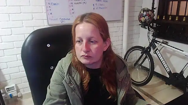 ViioletaMora online show from 13, 2, 2025