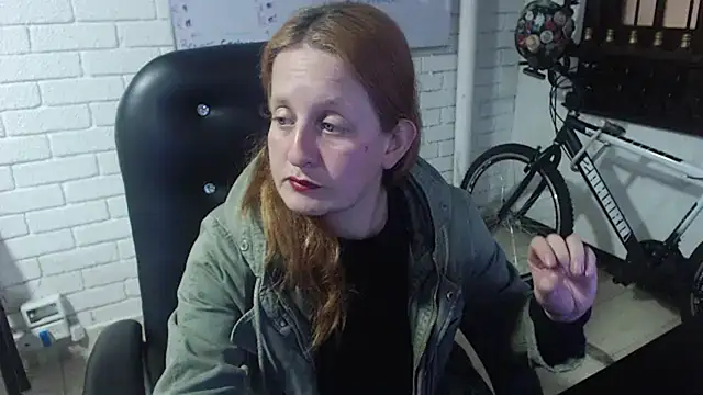 ViioletaMora online show from 14, 2, 2025