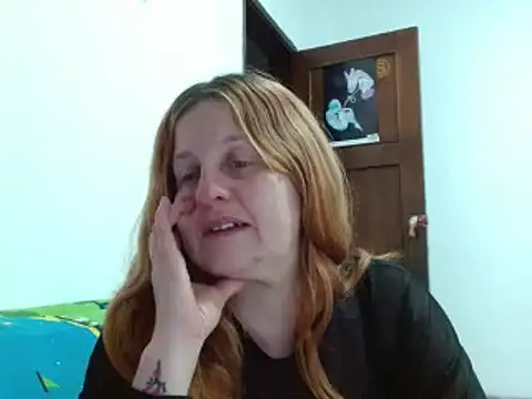 Snapshot of ViioletaMora chatting on 16, 12, 2025 ViioletaMora online show from 16, 12, 2025