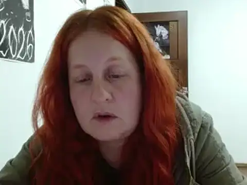 Snapshot of ViioletaMora chatting on 12, 1, 2026 ViioletaMora online show from 12, 1, 2026