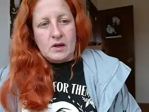 Snapshot of ViioletaMora chatting on 1, 2, 2026 ViioletaMora online show from 1, 2, 2026