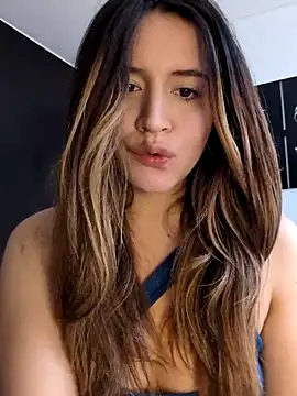 maliciaworld online show from 15, 12, 2025