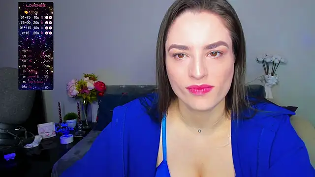 Snapshot of Camilla__one__ chatting on 4, 2, 2025 Camilla one online show from 4, 2, 2025