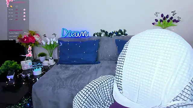 Snapshot of Camilla__one__ chatting on 13, 3, 2025 Camilla one online show from 13, 3, 2025