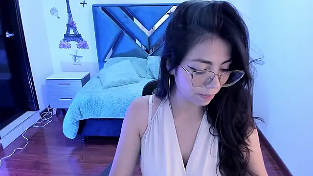 Snapshot of Aylinn_diaz chatting on 13, 1, 2025 Aylinn diaz online show from 13, 1, 2025