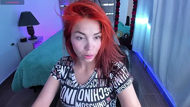 Snapshot of Aylinn_diaz chatting on 14, 11, 2025 Aylinn diaz online show from 14, 11, 2025