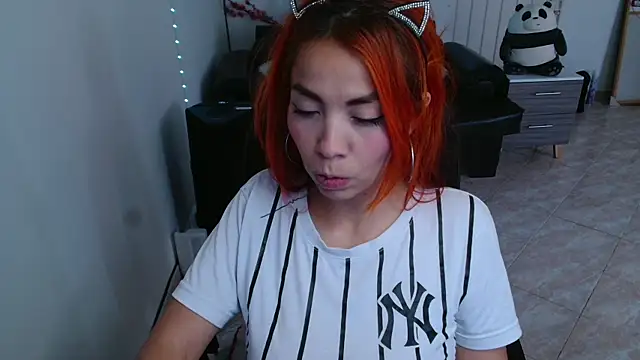 Aylinn diaz online show from 8, 7, 2026
