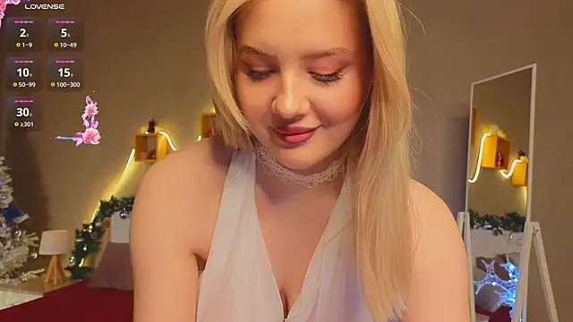 Snapshot of oliviabr0wn0 chatting on 7, 12, 2024 oliviabr0wn0 online show from 7, 12, 2024