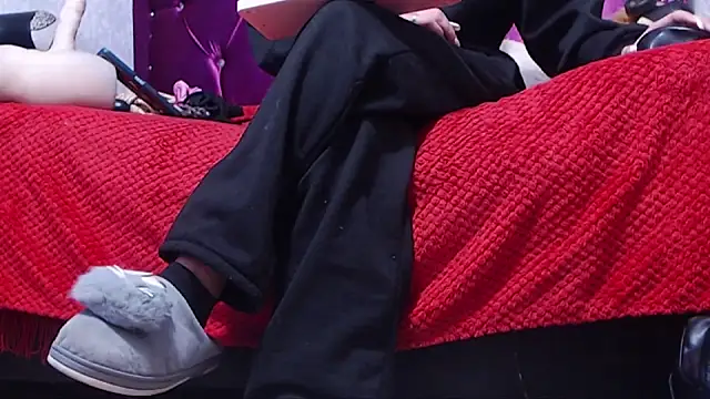 AyshaScott online show from 25, 10, 2025