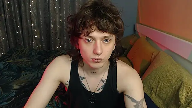 Snapshot of axxxturel chatting on 15, 12, 2025 axxxturel online show from 15, 12, 2025