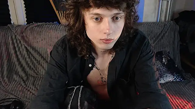 Snapshot of axxxturel chatting on 7, 5, 2026 axxxturel online show from 7, 5, 2026