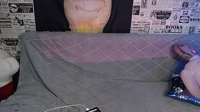 axxxturel online show from 13, 7, 2026