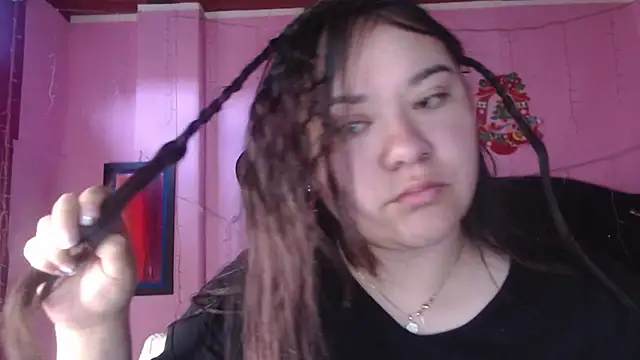 NikkiRous  online show from 23, 9, 2025