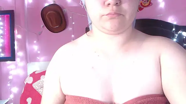 NikkiRous  online show from 7, 11, 2025