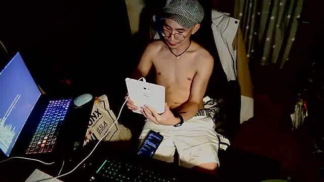 Moby Yik online show from 12, 5, 2026