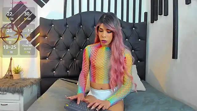 Snapshot of Giorgina_Parado chatting on 6, 3, 2025 Giorgina Parado online show from 6, 3, 2025