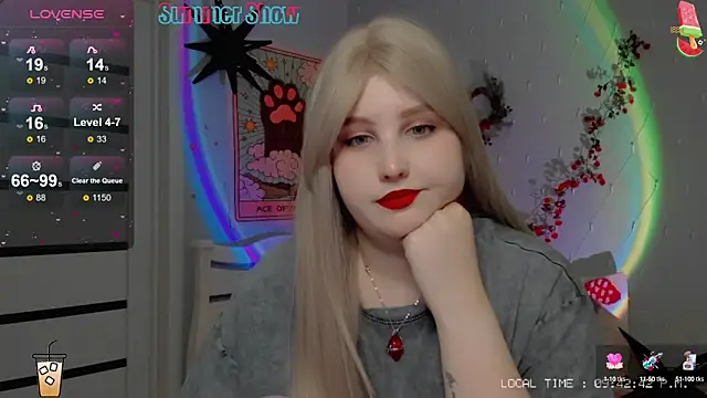 Snapshot of Crystal_Chris chatting on 13, 12, 2024 Crystal Chris online show from 13, 12, 2024