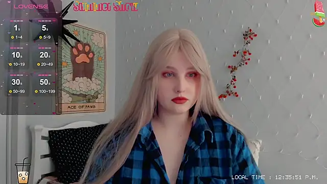 Snapshot of Crystal_Chris chatting on 13, 1, 2025 Crystal Chris online show from 13, 1, 2025