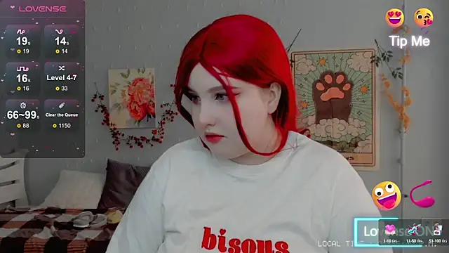 Snapshot of Crystal_Chris chatting on 28, 9, 2025 Crystal Chris online show from 28, 9, 2025