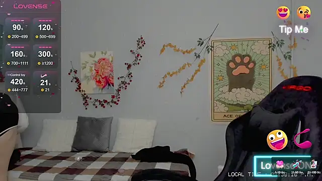 Snapshot of Crystal_Chris chatting on 30, 9, 2025 Crystal Chris online show from 30, 9, 2025