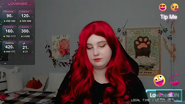 Snapshot of Crystal_Chris chatting on 12, 11, 2025 Crystal Chris online show from 12, 11, 2025