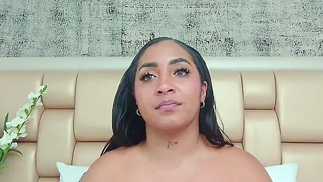 KateVenegas online show from 21, 2, 2025