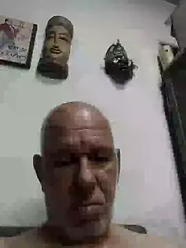 Snapshot of FabiQuilmes chatting on 2, 1, 2025 FabiQuilmes online show from 2, 1, 2025