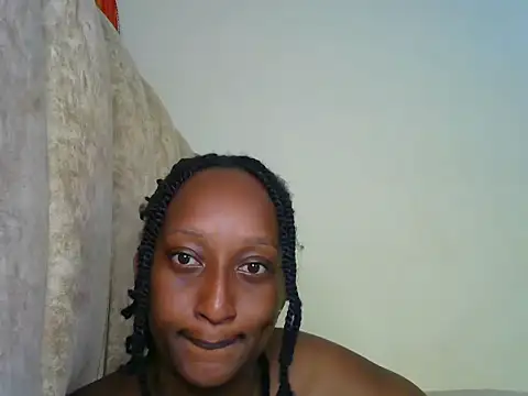 Snapshot of CarlaBeckky chatting on 13, 2, 2025 CarlaBeckky online show from 13, 2, 2025