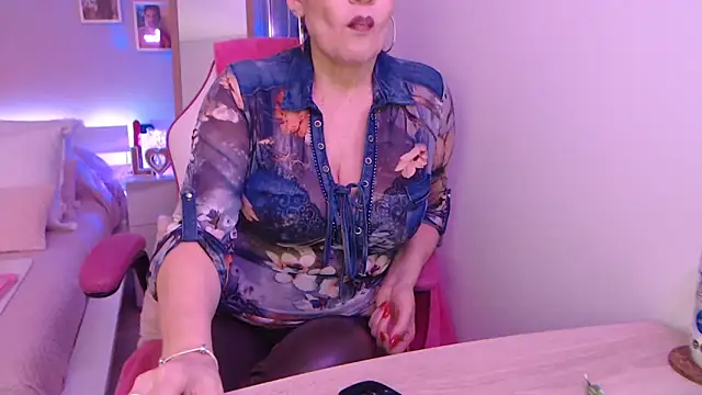 Snapshot of aubade246 chatting on 21, 3, 2025 aubade246 online show from 21, 3, 2025