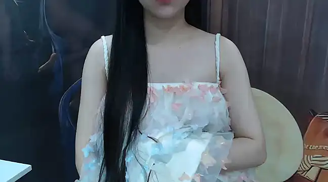 Snapshot of KaleAnisa chatting on 8, 3, 2025 KaleAnisa online show from 8, 3, 2025