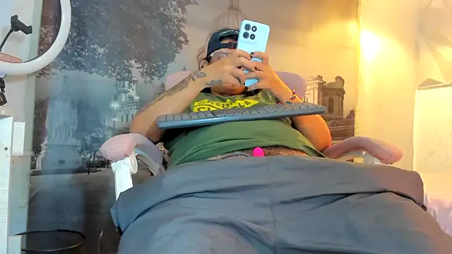 Snapshot of snowflake_xxx chatting on 5, 10, 2025 snowflake xxx online show from 5, 10, 2025