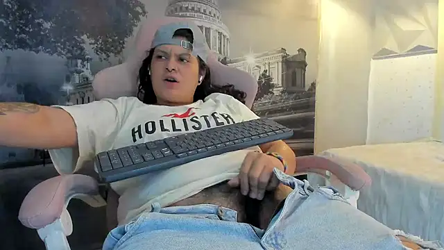 Snapshot of snowflake_xxx chatting on 26, 10, 2025 snowflake xxx online show from 26, 10, 2025