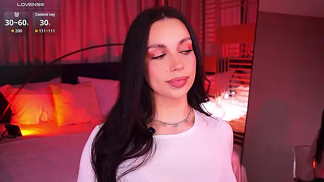 LunaNight online show from 7, 2, 2026