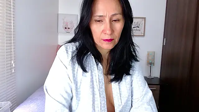 Maira B online show from 6, 3, 2026