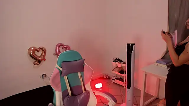 WandaDoll online show from 15, 2, 2025