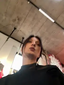 BabeRainbow online show from 5, 2, 2025